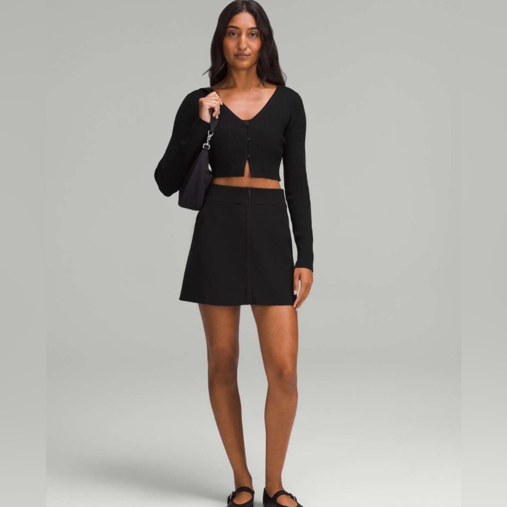 NWT Lululemon Ribbed-Knit Mini Skirt size small black